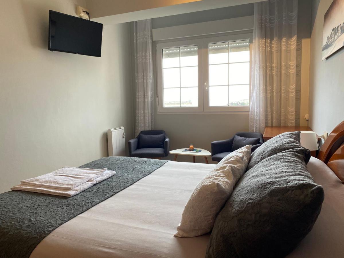 Hostal Buenavista San Ciprián Zewnętrze zdjęcie