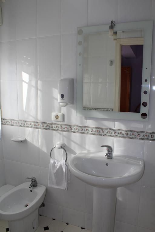 Hostal Buenavista San Ciprián Zewnętrze zdjęcie